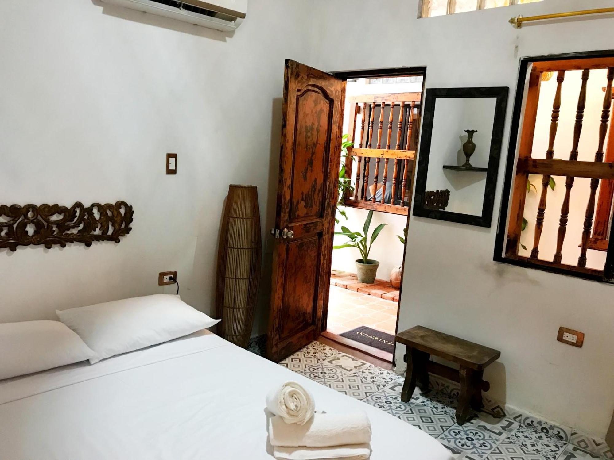 Pachamama Hostel Cartagena Exteriör bild